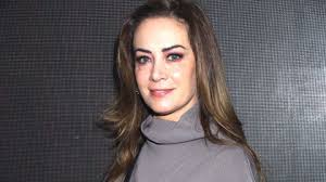 Anette Michel expone las lesiones físicas que le ha dejado la telenovela  'Contigo sí'