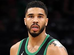 Lindsay Lohan's Beach Club' Star Sara Tariq Says Lohan's Meaner Than Lisa  Vanderpump