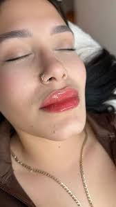 Stop. Wait a minute. The way her face card never declines! 😍👄 #lipcontour  #lipblush #phillylips #lips #beauty