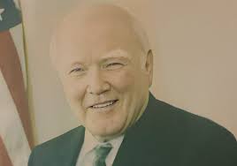 Tom Carver, ex-Labor Commisioner, dies at 86