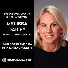 Melissa Dailey's Instagram, Twitter & Facebook