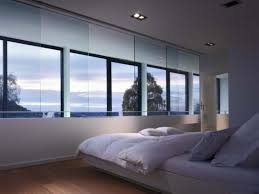 Triple Windows Design For Modern Bedroom 2020 Ideas