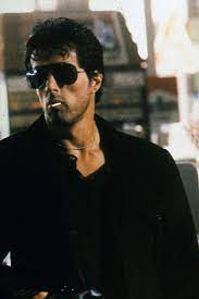 With sylvester stallone, brigitte nielsen, reni santoni, andrew robinson. Bild Zu Sylvester Stallone Die City Cobra Bild George Pan Cosmatos Sylvester Stallone Filmstarts De