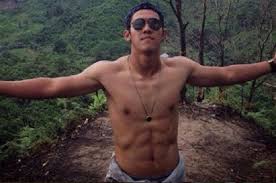 Check out his latest detailed stats including goals, assists, strengths & weaknesses and match ratings. Waduh Ryuji Utomo Pamerkan Perut Sixpack Milik Ilija Spasojevic Bolasport Com
