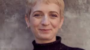 BBC Archive for April 19, 2022