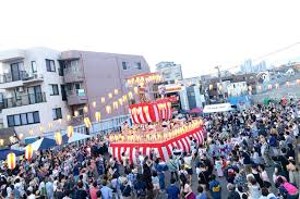 下北沢盆踊り2023」85-6、下北沢駅東口前特設会場にて4年ぶりに開催！ - 下北沢情報サイト【しもブロ】