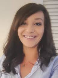 Ashley Rentz's Instagram, Twitter & Facebook