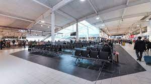 Eggw), previously called luton international airport, is an international airport located 1.5 miles (2.4 km) east of luton town centre in england, and is 28 miles. Luton Airport Completes 160 Million Upgrade Business Traveller