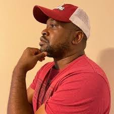 Clint Parks's Instagram, Twitter & Facebook