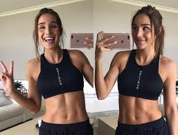 I gained my qualifications in 2008 and started my career as a personal trainer for women. Meet Kayla Itsines World S Most Popular Trainer Well Good