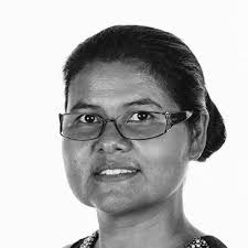 Team members at Queensgate, Cayman Islands