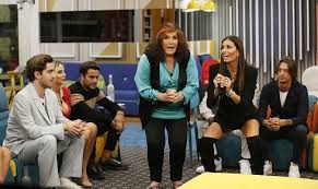 Jul 04, 2021 · nell'access estivo di rai 1 riparte il programma diventato ormai un cult: Gf Vip 5 Patrizia Sbotta Contro Giulia E Adua Per La Nomination Alla Salemi La Prima Che Arriva Mi Nomina Stai Lontana Da Me Non Voglio Manco Senti Come Te Chiami