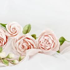 Free next day delivery on eligible orders for amazon prime members | buy sugar flowers for cakes on amazon.co.uk. Sugar Flowers Or Fresh Flowers For Your Wedding Cake