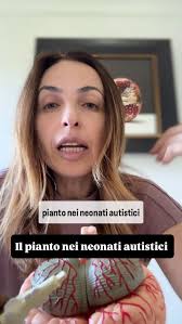 Il pianto è la prima forma di comunicazione del neonato col caregiver e  getta le basi del rapporto tra bambino e genitore., Il pianto dei neonati  autistici ha una frequenza fondamentale (non assoluta, ...