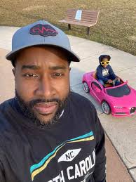 Lettering practice with Aidan Blaylock 💅🏻