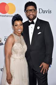 Gladys Knights Life in Photos