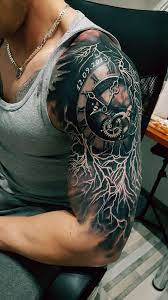 Pin By Krzy Da On Tattoo Mens Shoulder Tattoo Arm Cover Up Tattoos Shoulder Cover Up Tattoos