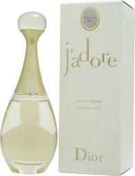 Actress charlize theron has been the face of the brand since its launch. Pin By Amy Williams On Perfume For You Dior Perfume Christian Dior Perfume Parfum Dior