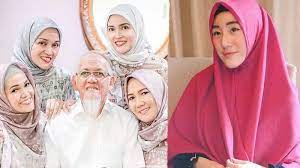 Ada tujuh poin yang larissa chou tuliskan. Shandy Aulia Tampil Berhijab Buat Sang Ayah Bilang Masya Allah Komentar Larissa Chou Jadi Sorotan Tribunnews Com Mobile