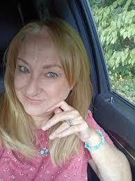 Lisa Whitmire's Instagram, Twitter & Facebook