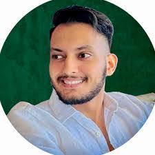 Genevieve Ruffin's Instagram, Twitter & Facebook