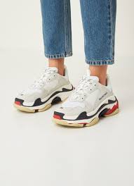 Balenciaga Triple S Sneaker Met Leren Details Wit De Bijenkorf Balenciaga Sneaker Leer