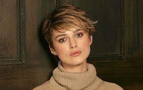 Ciò che sta bene ad altre donne non sempre si adegua ai lineamenti del nostro viso, ma hai mai pensato di passare ai capelli corti? 17 Buoni Motivi Per Fidanzarsi Con Una Ragazza Con I Capelli Corti Oltreuomo