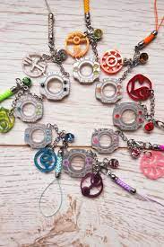 Pin By Jimmy Schroeder On Hope Digimon Digimon Crests Charmed