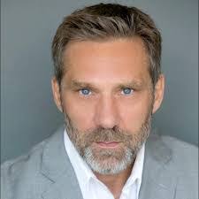 Gary Nice's Instagram, Twitter & Facebook