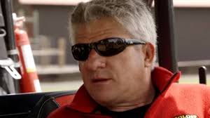 Little People, Big World: Matt Roloff plays pickle ball with his crutches  [Video]