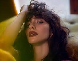 Gozde Eker Projects :: Photos, videos, logos, illustrations and branding ::  Behance