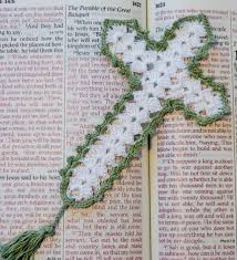 The pattern for this bookmark is from crochet and tatting heirloom edition, star book #66 by . 31 Exclusive Crochet Cross Pattern Crochetnstyle Com