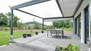 Überblick der besten modelle, preisvergleich, ausführliche wenn sie sich entschieden haben, einen sonnenschirm für den balkon als sonnenschutz zu kaufen, sind. Innovative Design Markise Als Perfekter Sonnenschutz Fur Garten Und Terrasse Homify Sonnenschutz Terrasse Sonnenschutz Balkon Pergola