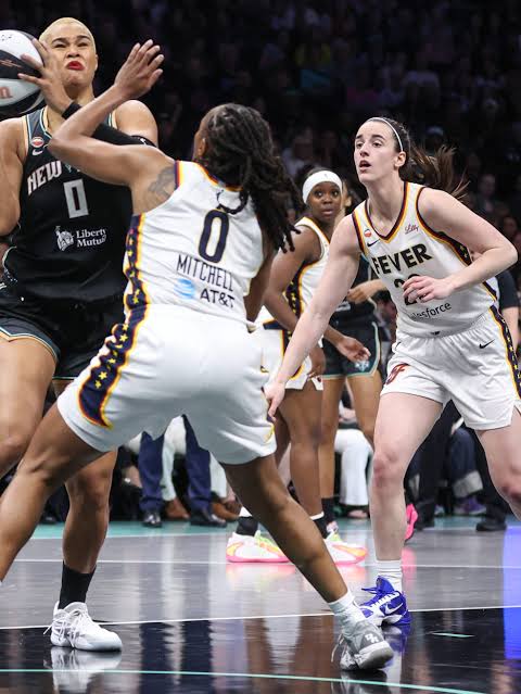 Indiana Fever defense collapsed in loss to Nee York Liberty