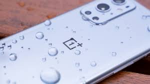 The phones feature upgraded cameras in partnership with hasselblad. Oneplus 9 Pro Im Test Top Smartphone Mit Warp Antrieb