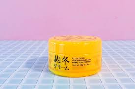 超絶いい香り 保湿力もすごい コスメオタがリピ買いしてる 冬限定クリーム がこれ クリーム いい香り 香り