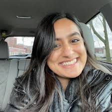 Katie Johnston (@ktkjohnston)