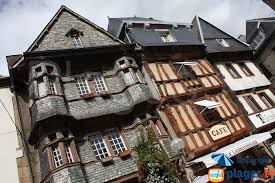 Lannion Ses Colombages Ses Escaliers Ses Festivites