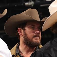 Zane Hall's Instagram, Twitter & Facebook