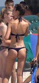 Sexy Candid Girls