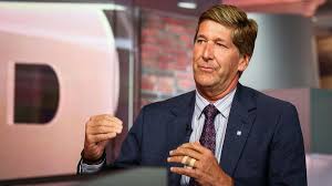 Харилцагч та гар утас болон интернэтийн тусламжтайгаар өөрийн дансыг хүссэн үедээ удирдах боломжтой. Citizens Financial Chief We Ve Earned The Rights To Do More Deals Financial Times