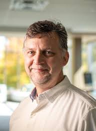 Daniel R Nelson's profile