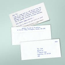 Unsere nachbarn haben ihr … mit vielen freunden und lecker kuchen, tollen spielen und geschenke suchen. Handgeschriebene Geburtstagskarten Von Roboterhand Erfreuen Jeden