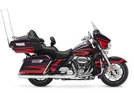 2017 Harley Davidson Cvo Limited First Look Motorcycle Cruiser Harley Davidson Cvo Motorcycle Harley Harley Davidson Motorcycles