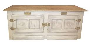 This one is from some time in the 80s (the 1980s that is), so i didn't feel bad about giving it a new coat of paint to make it pretty. Rustic Amish White Clad Coffee Table Mission Antique Oak Wood Storage Furniture Antique Price Guide Details Page