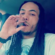 Come snag a photo of the Los Suns mural