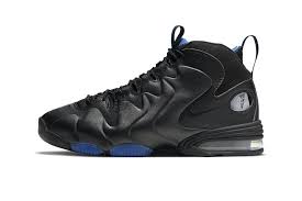 The former 1993 number three pick overall was known for being one of the tallest point. Nike S Air Penny 3 Gets Sleek Black Royal Colorway Hypebeast