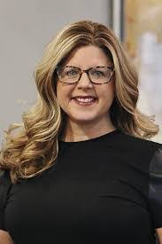 Robyn Sayre's Instagram, Twitter & Facebook