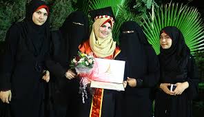 وهجوم على مركز احتجاز للمهاجرين في ليبيا. Ø²ÙˆØ¬Ø© ÙŠØ§Ø³Ø± Ø§Ù„Ù‚Ø­Ø·Ø§Ù†ÙŠ ÙØ§ØªÙ†