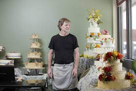 Scardina filed a lawsuit against phillips and masterpiece cakeshop in june 2019 after the baker refused to make scardina's transgender birthday cake. Supreme Court Rules Baker Can Refuse To Make Gay Wedding Cake